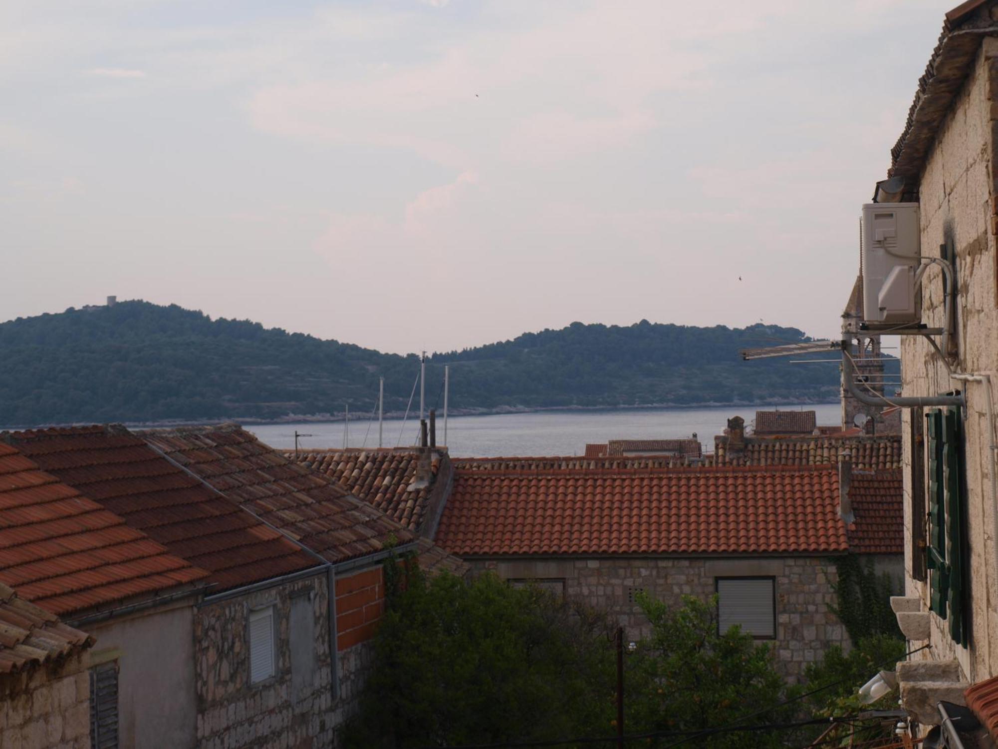 Apartments Bralic Vis Dış mekan fotoğraf