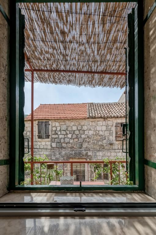 Apartments Bralic Vis Dış mekan fotoğraf
