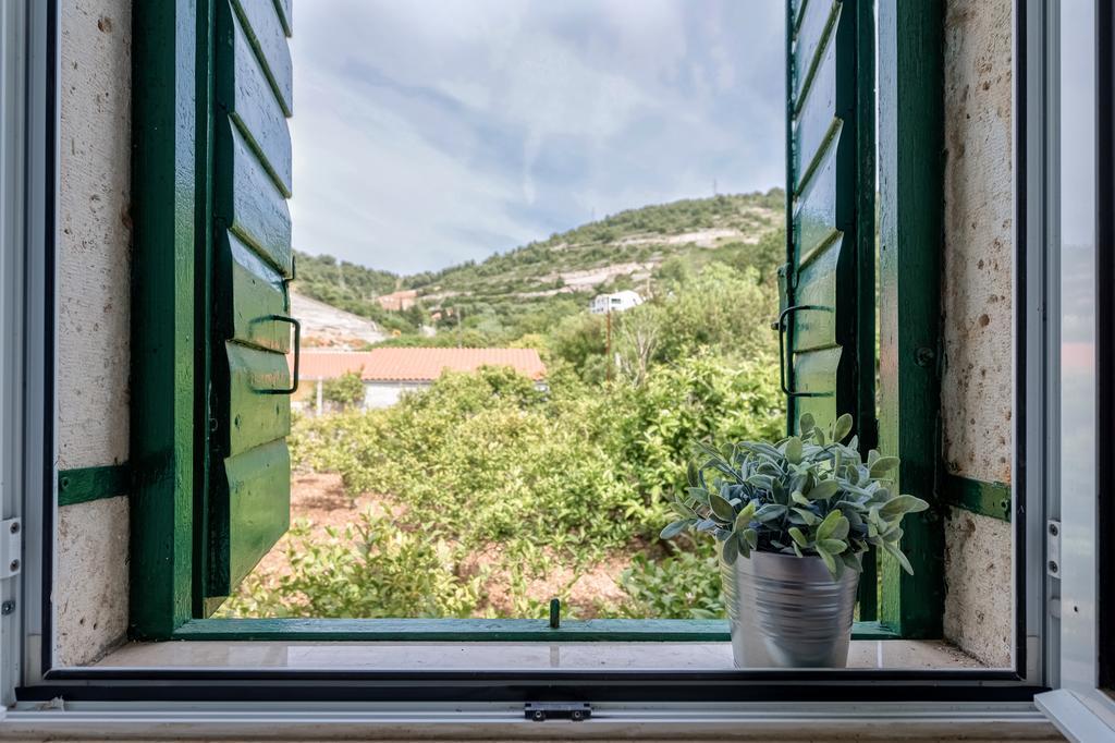 Apartments Bralic Vis Dış mekan fotoğraf