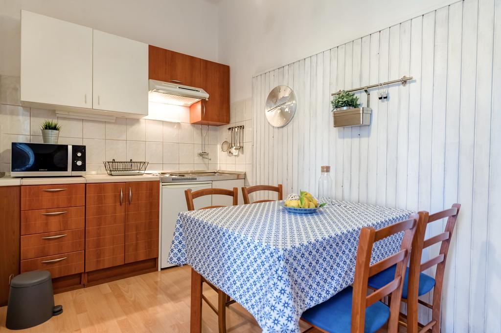 Apartments Bralic Vis Dış mekan fotoğraf