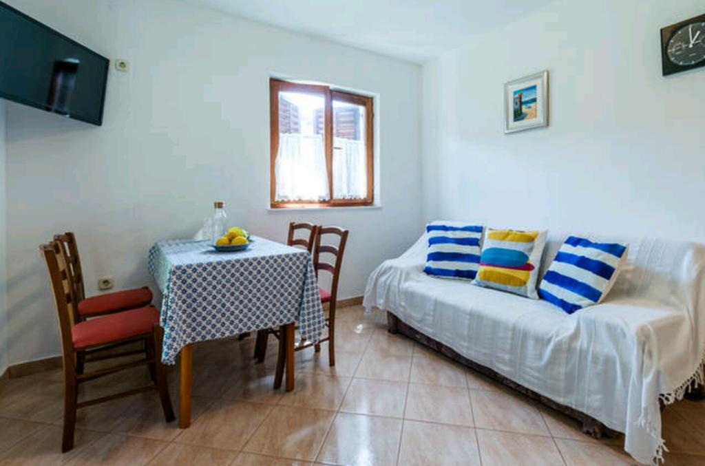 Apartments Bralic Vis Dış mekan fotoğraf